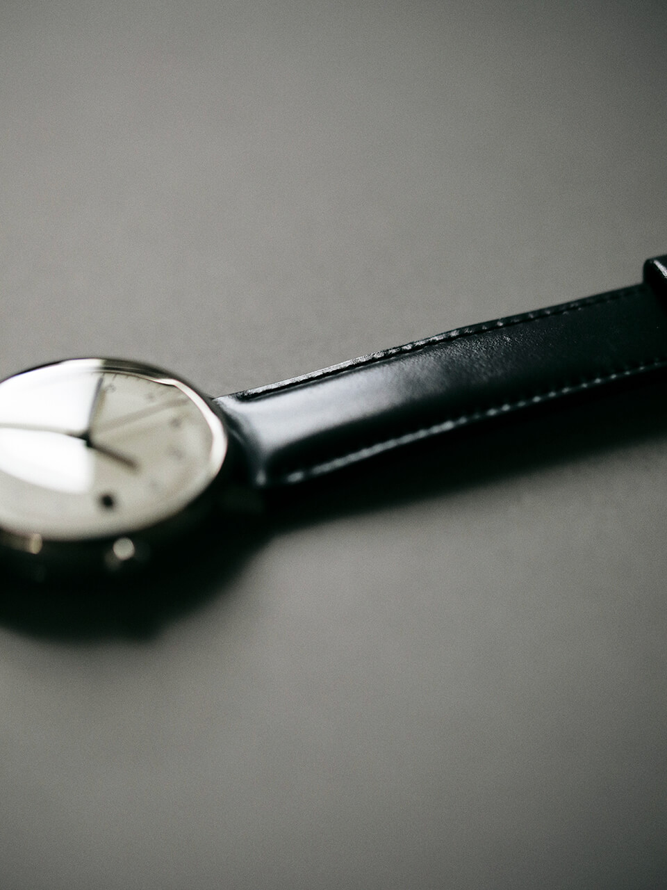 SK02 strap detail